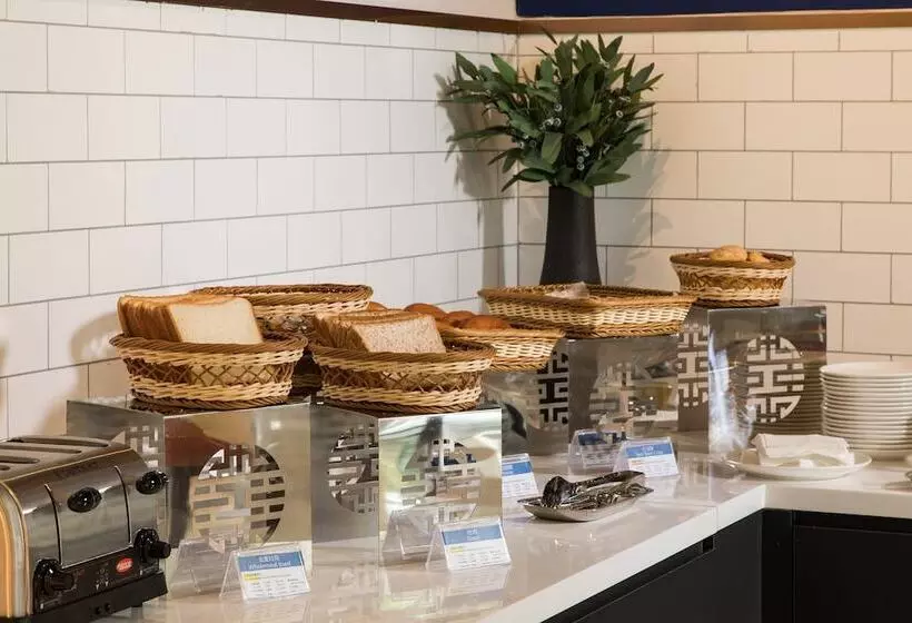 ホテル Holiday Inn Express Shenzhen Haiyuan City, An Ihg