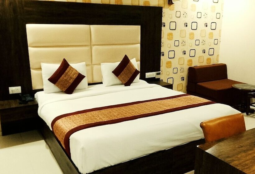 Hotel Amenda Delhi Igi Airport International Mahipalpur