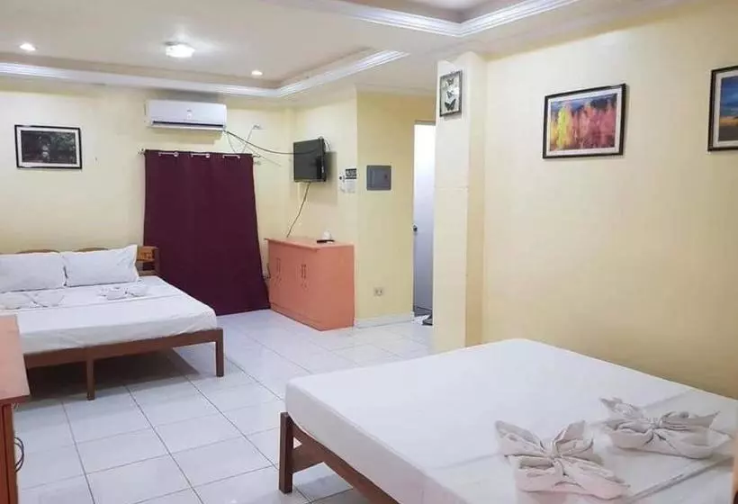 هتل Bahay Ni Ate Bed And Breakfast