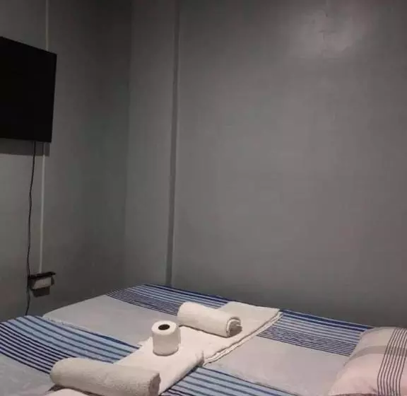 هتل Bahay Ni Ate Bed And Breakfast