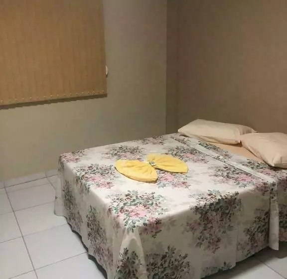 ホテル Pousada São Lucas