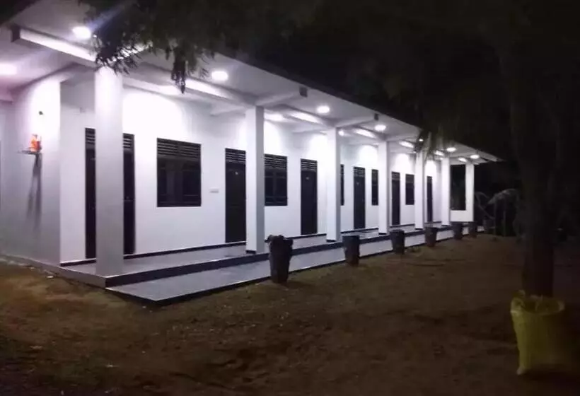 Hotel Quench Inn