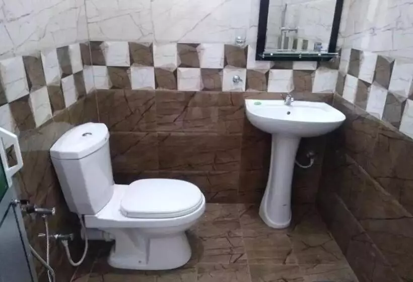 Hotel Quench Inn