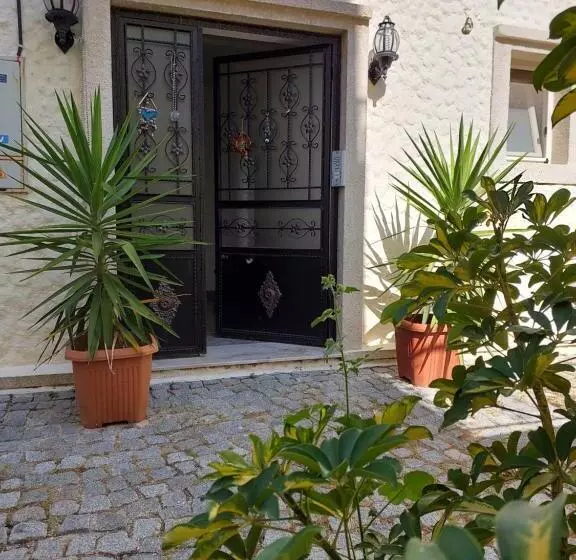 Apart Tu çeşme