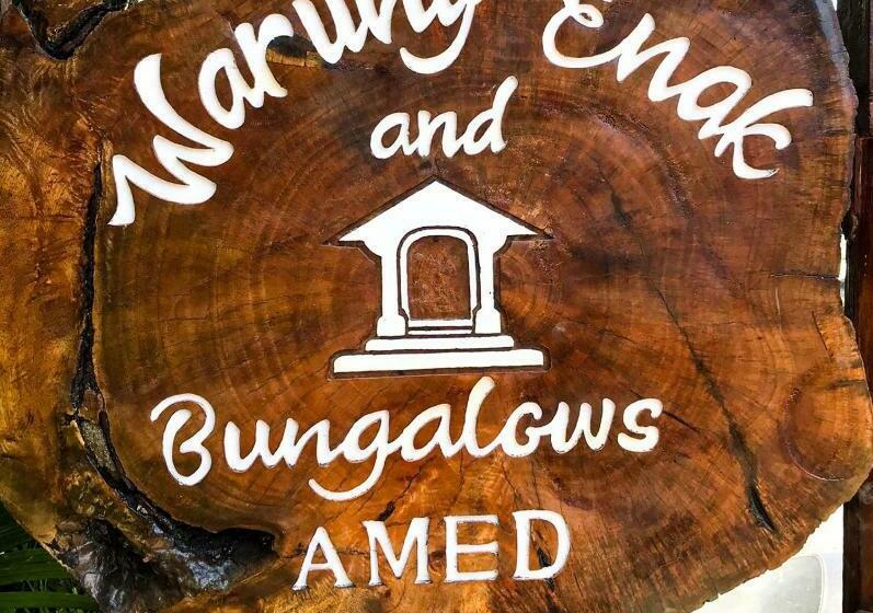 ペンション Enak Bungalow