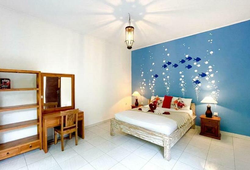 ペンション Enak Bungalow