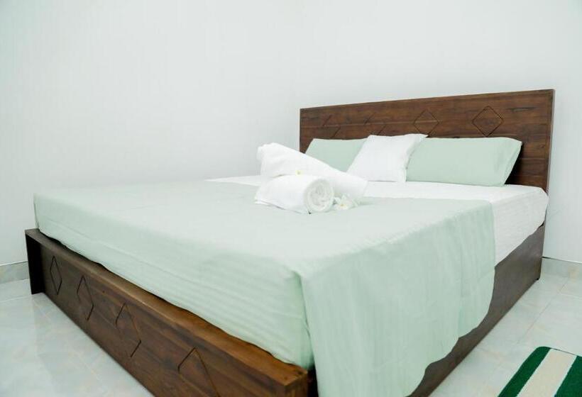 Alberg Araliya Lagoon Park Resort