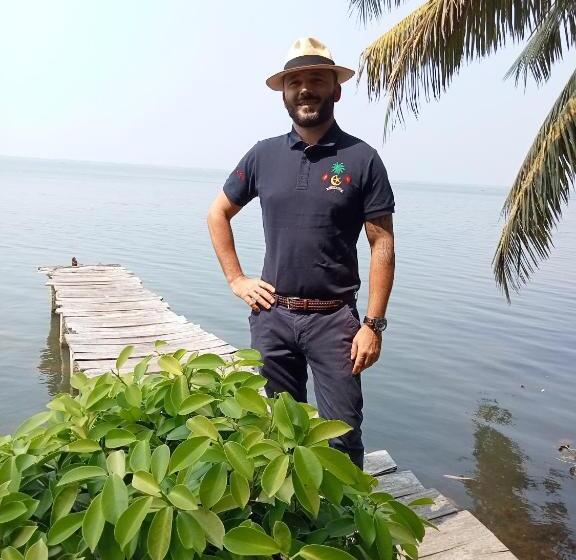 Alberg Araliya Lagoon Park Resort