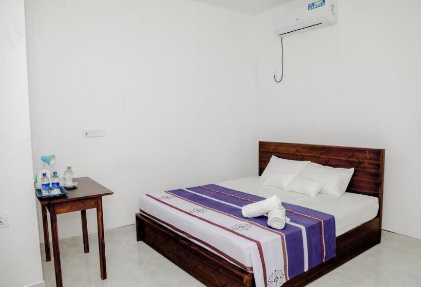 Alberg Araliya Lagoon Park Resort