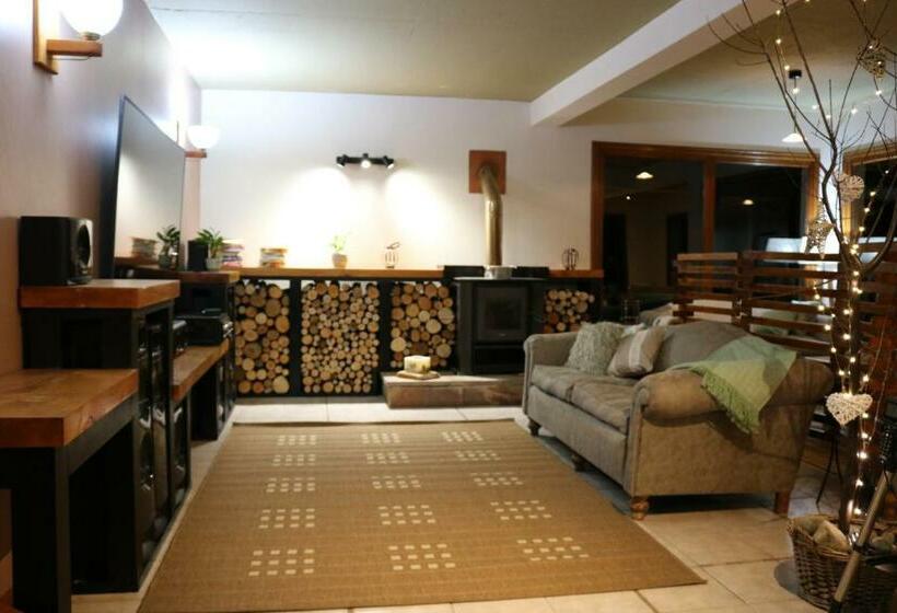 Hostel Hosteria Las Garzas