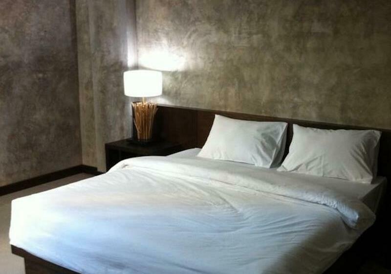 הוסטל S.k.airport