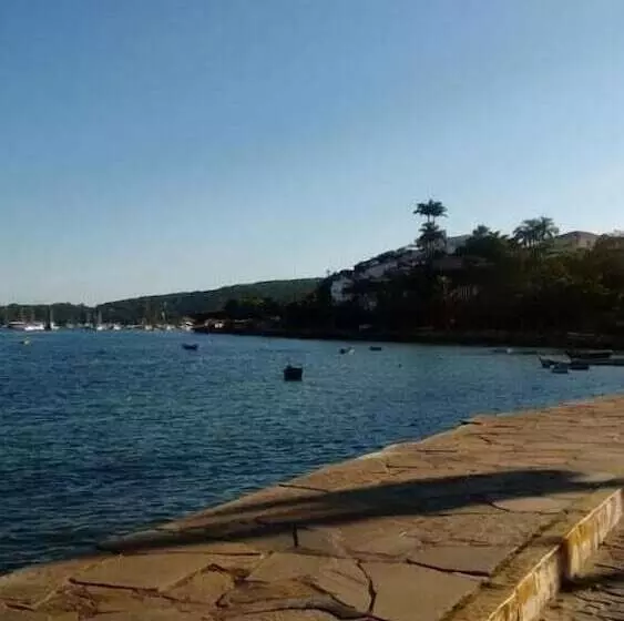 Retkeilymaja Suítes De Búzios Pousada