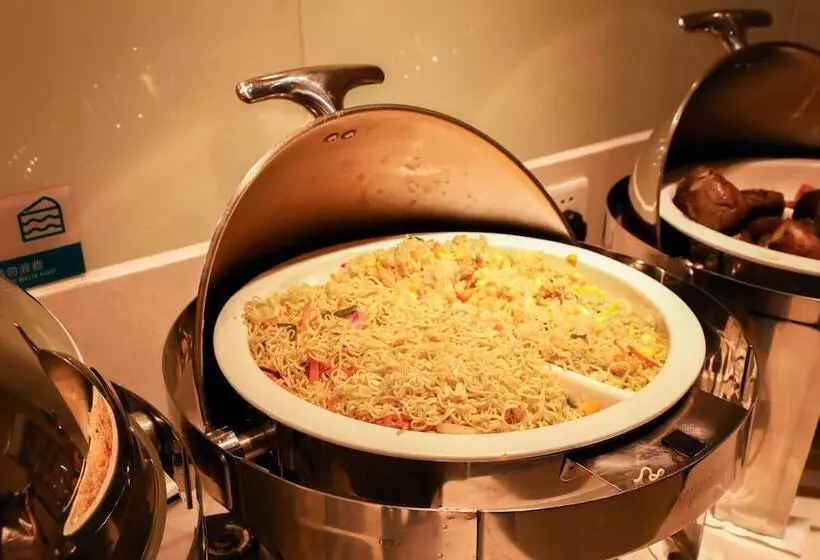 Hotelli Cc Inn Guangzhou Renhe Station