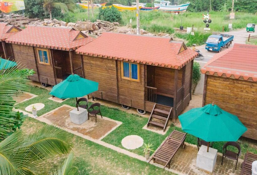فندق Les Beach Chalets