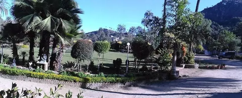 Hotelli Mount Abu Rooms