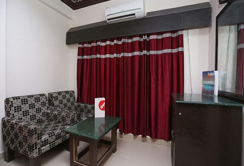 ホテル North East Residency By Oyo Rooms