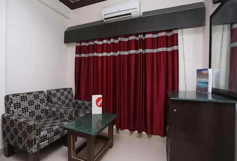 ホテル North East Residency By Oyo Rooms