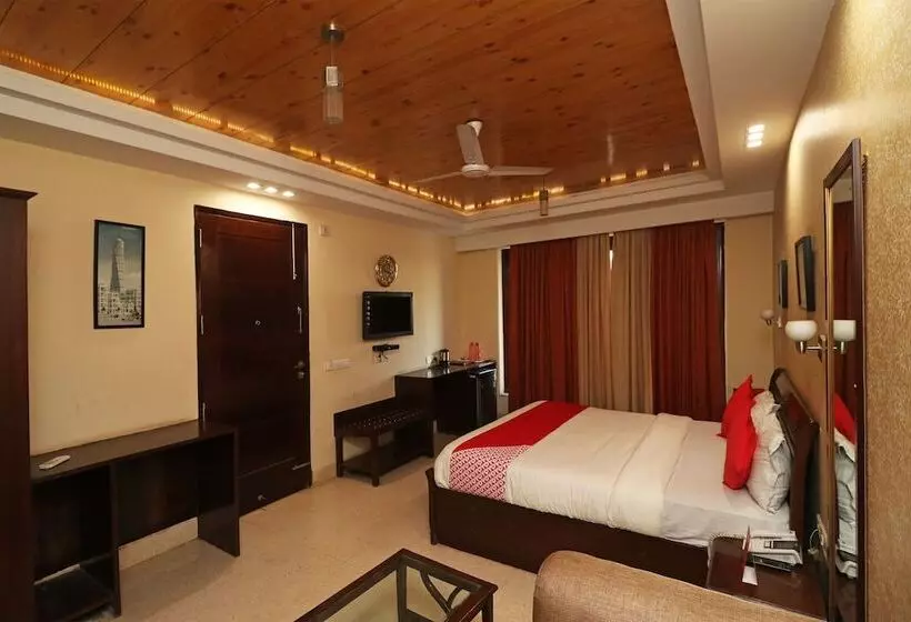 ホテル North East Residency By Oyo Rooms
