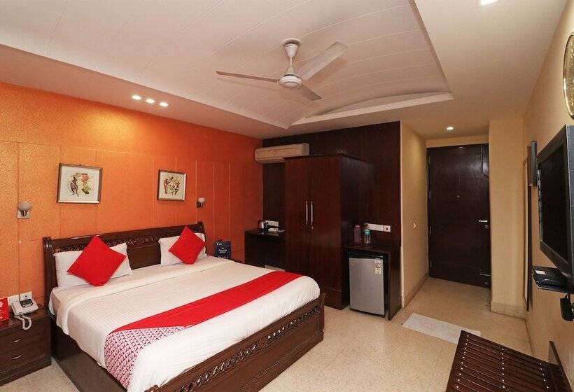 ホテル North East Residency By Oyo Rooms