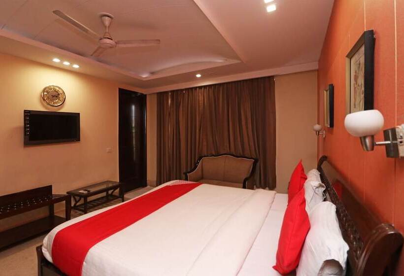 ホテル North East Residency By Oyo Rooms