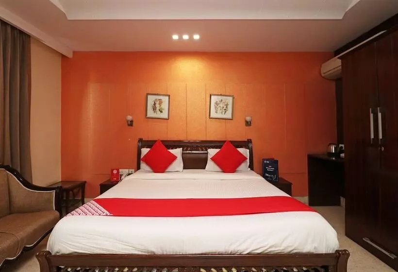 ホテル North East Residency By Oyo Rooms
