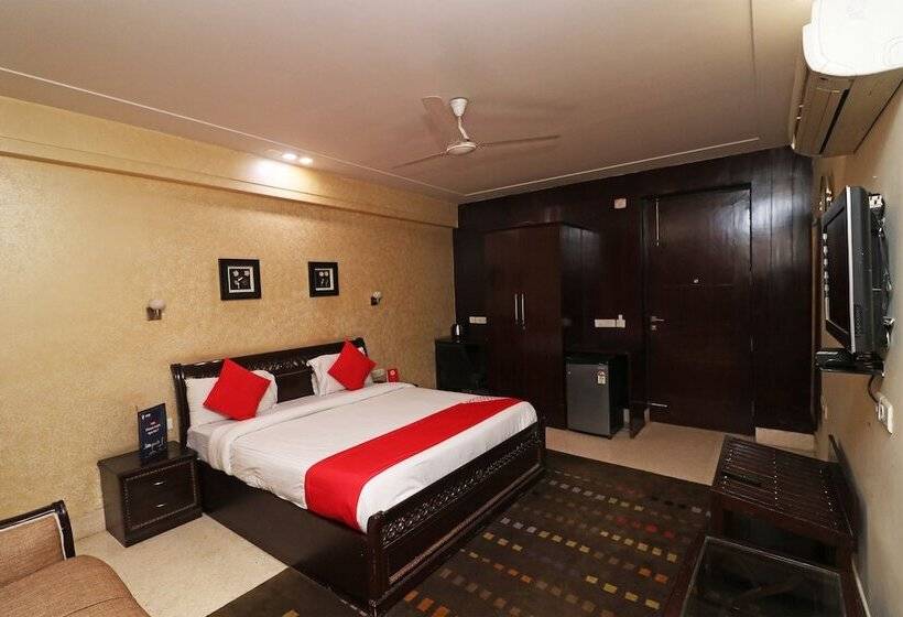 ホテル North East Residency By Oyo Rooms