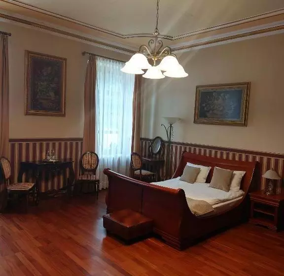 ホテル Pałac W Małkowie