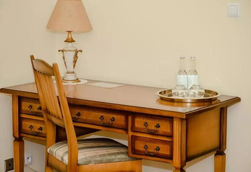 ホテル Pałac W Małkowie