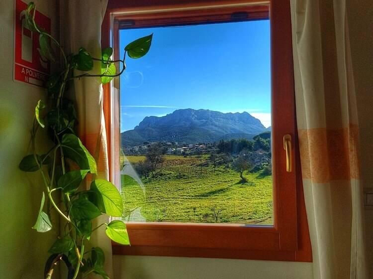 Сельский отель Agriturismo Sas Pretas Latas