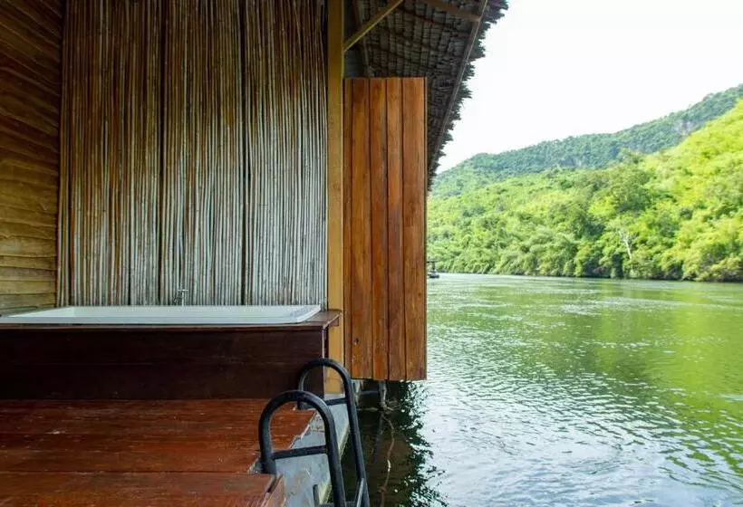 Hotelli The Hub Erawan Resort