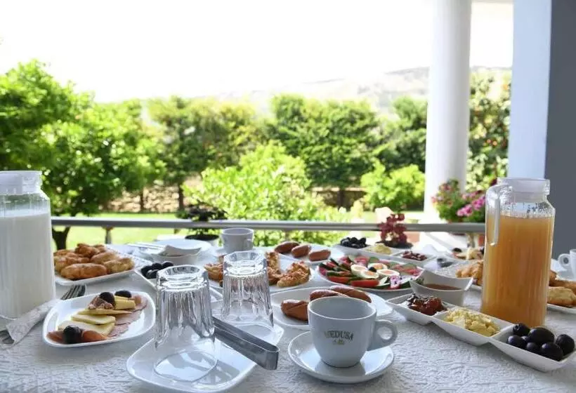 ホテル Vila Arbri