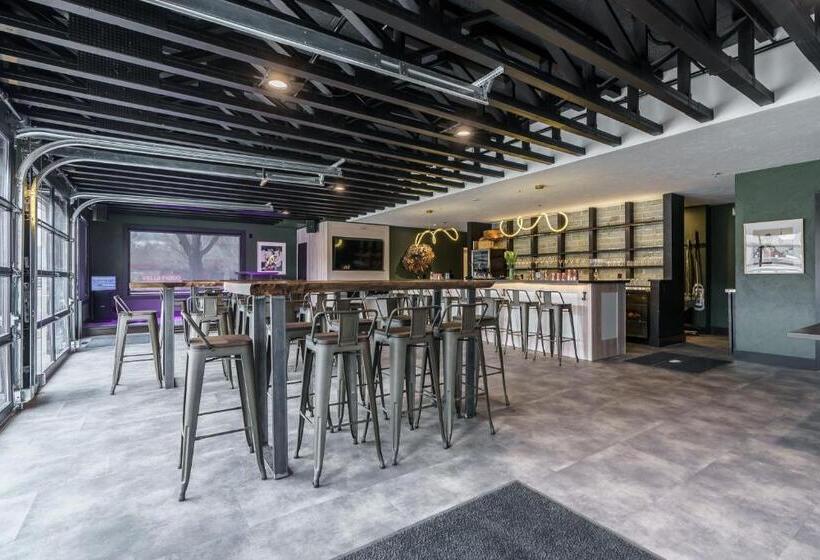 מוטל The Scout Inn