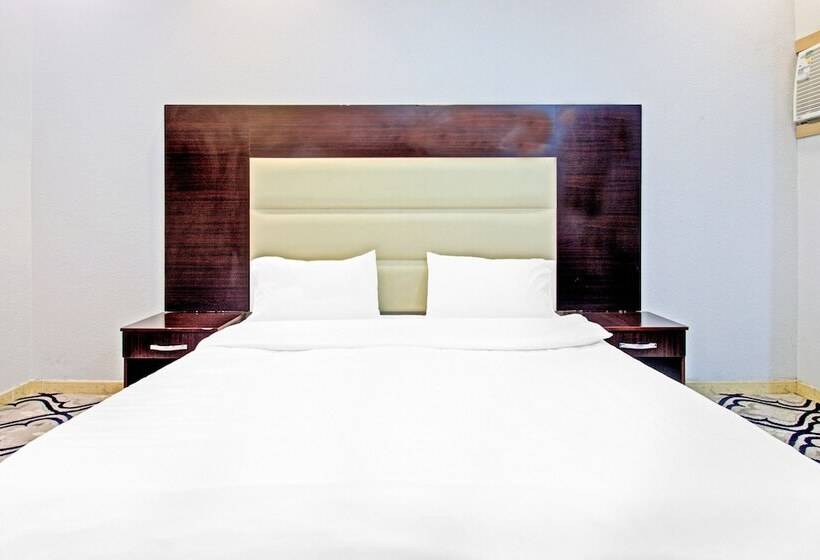 Oyo 537 Dahtham Furnished Units