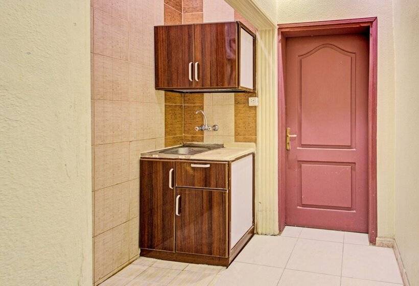 Oyo 537 Dahtham Furnished Units