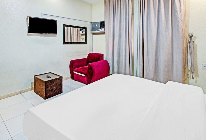 Oyo 537 Dahtham Furnished Units