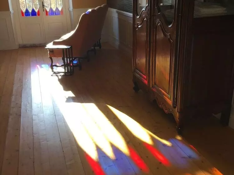 Majatalo Chateau La Maronne