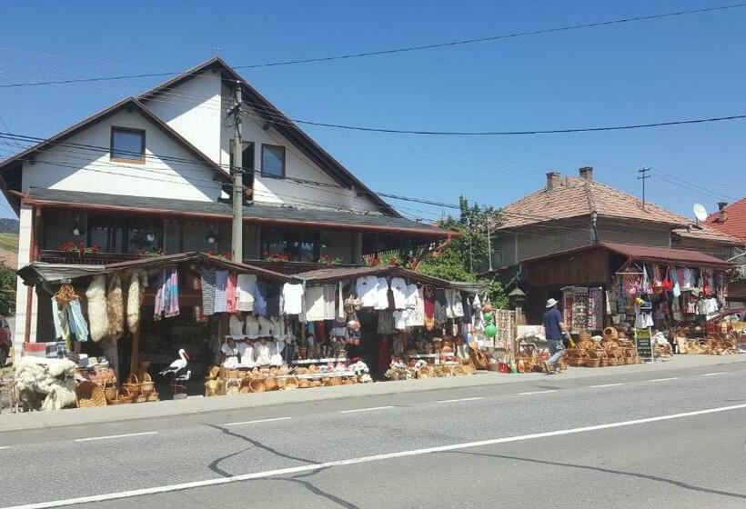 پانسیون Korond Mako Panzio