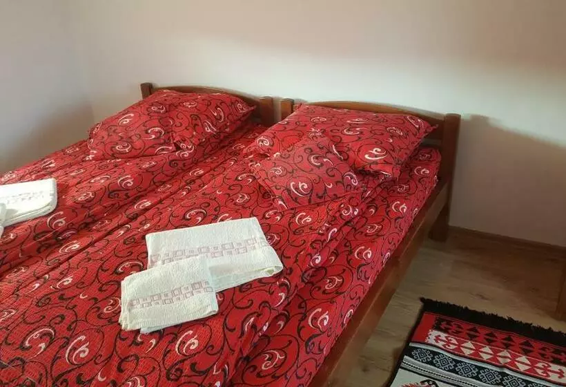 Majatalo Korond Mako Panzio