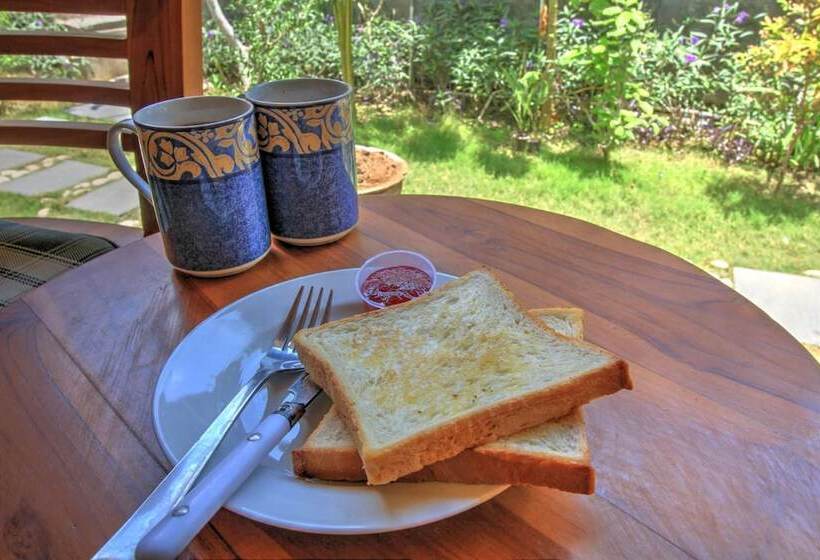 Пансион Linas Villas