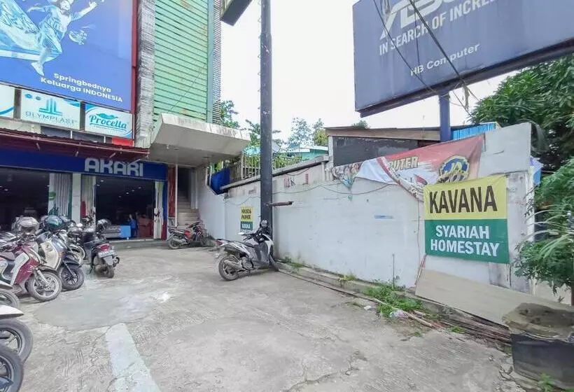 ペンション Reddoorz Syariah Near Q Mall Banjarbaru