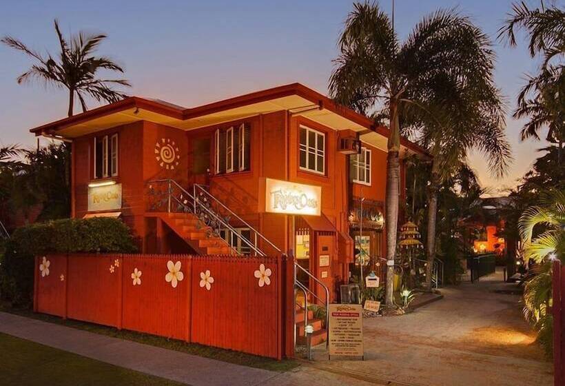 호스텔 Travellers Oasis