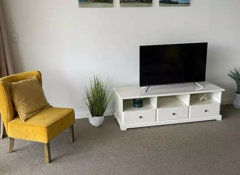 Broadbeach Holiday Apartments