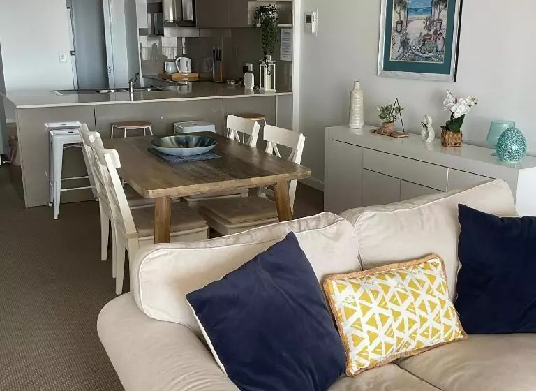 Broadbeach Holiday Apartments