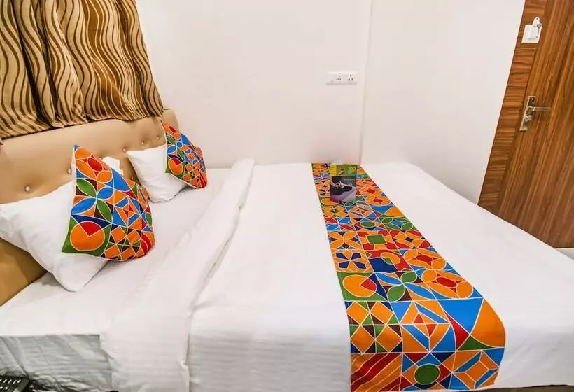 Fabhotel Grand Inn