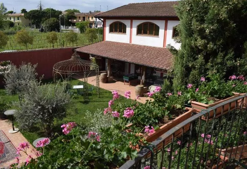 Hotelli Agriturismo Mulino Bianco