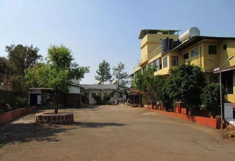 Hotelli Bellevue Resort Panchgani