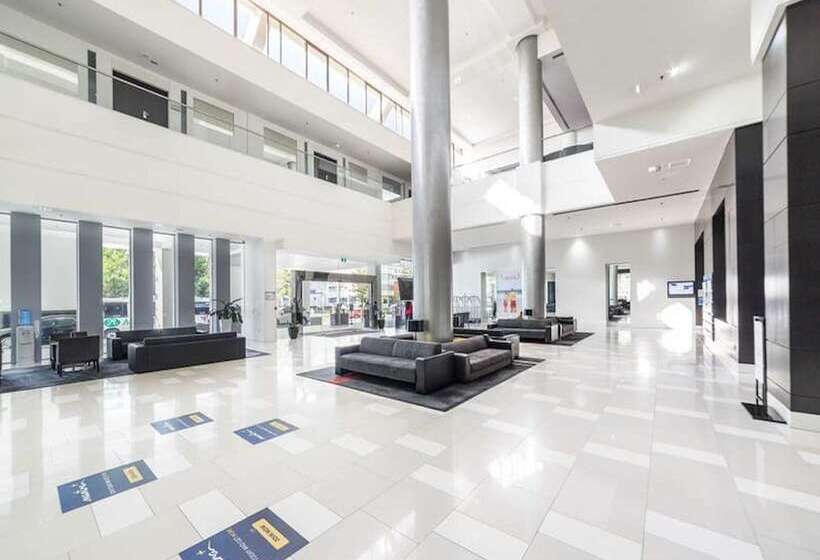 酒店 Apartments On 22 View Avenue, Surfers Paradise