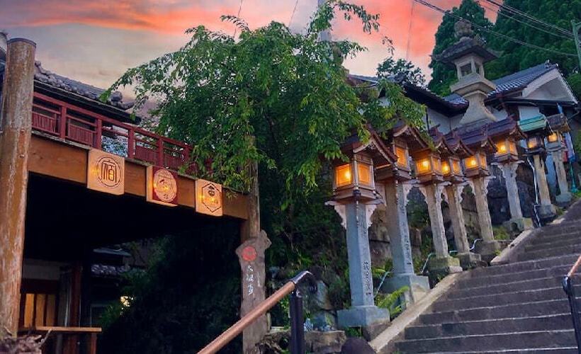 בית מלון כפרי Monzen Okagero