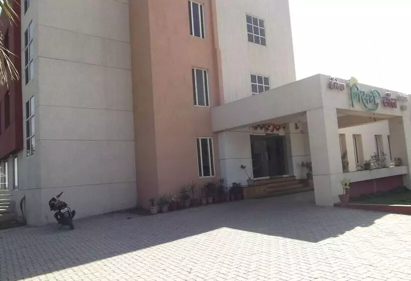 ホテル Nisarg Lounge