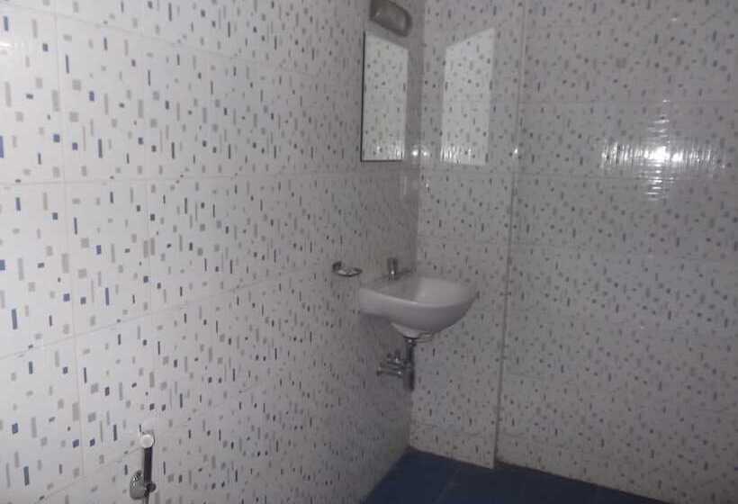 ホテル Nisarg Lounge